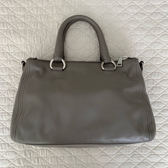 Prada soft leather handbag - Picture 3 of 16